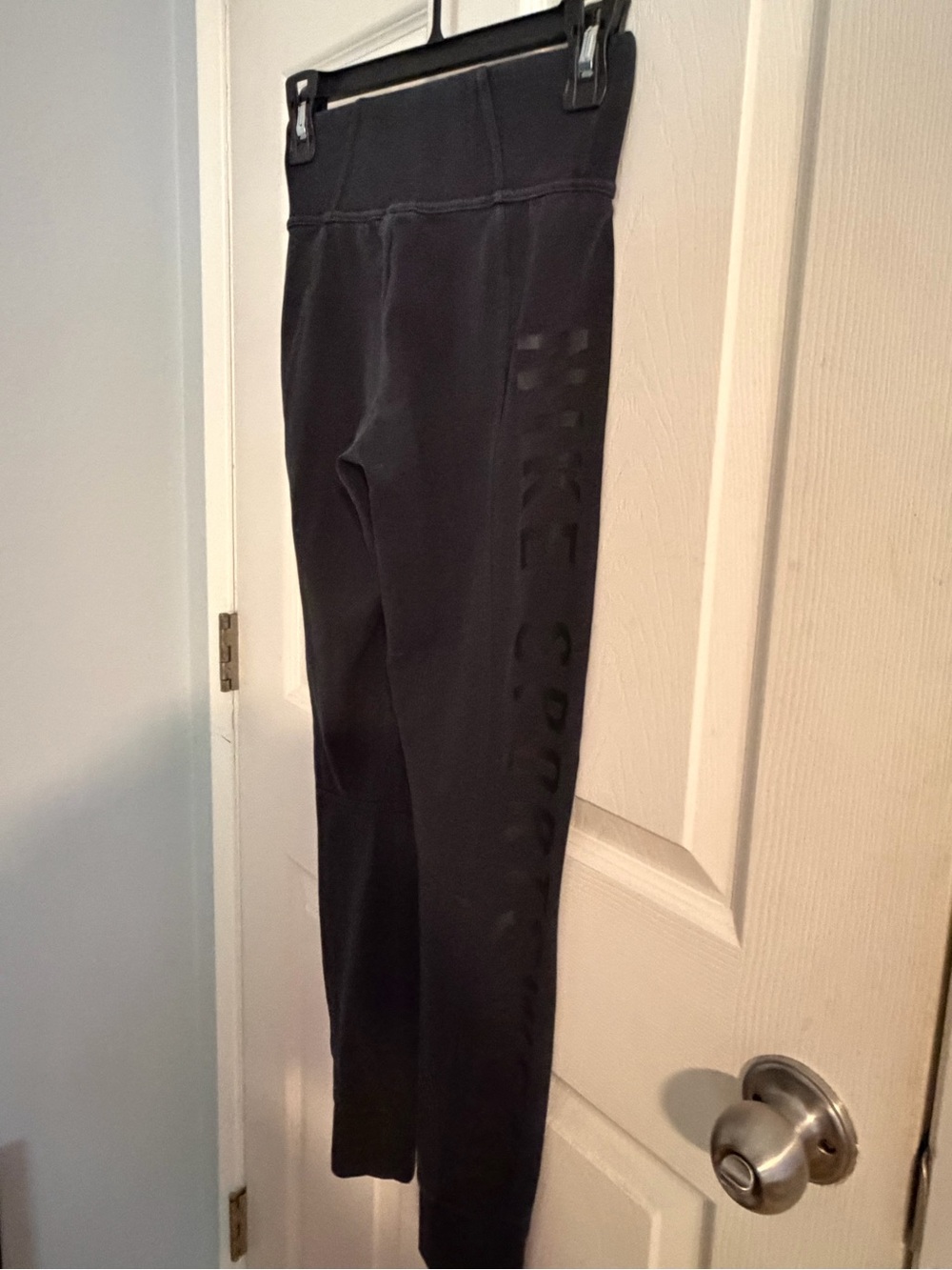 Nike Sportswear Women's Black High-Waisted Joggers / Leggings - Size Small